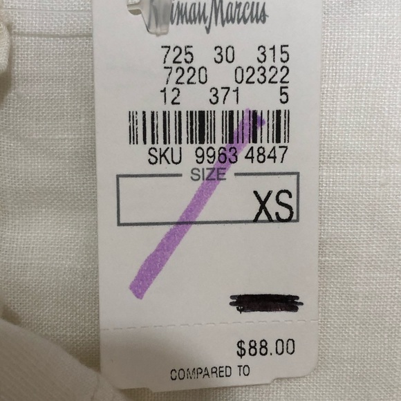 Tahari NWT cream drapped neck women’s top size XS - Picture 10 of 10